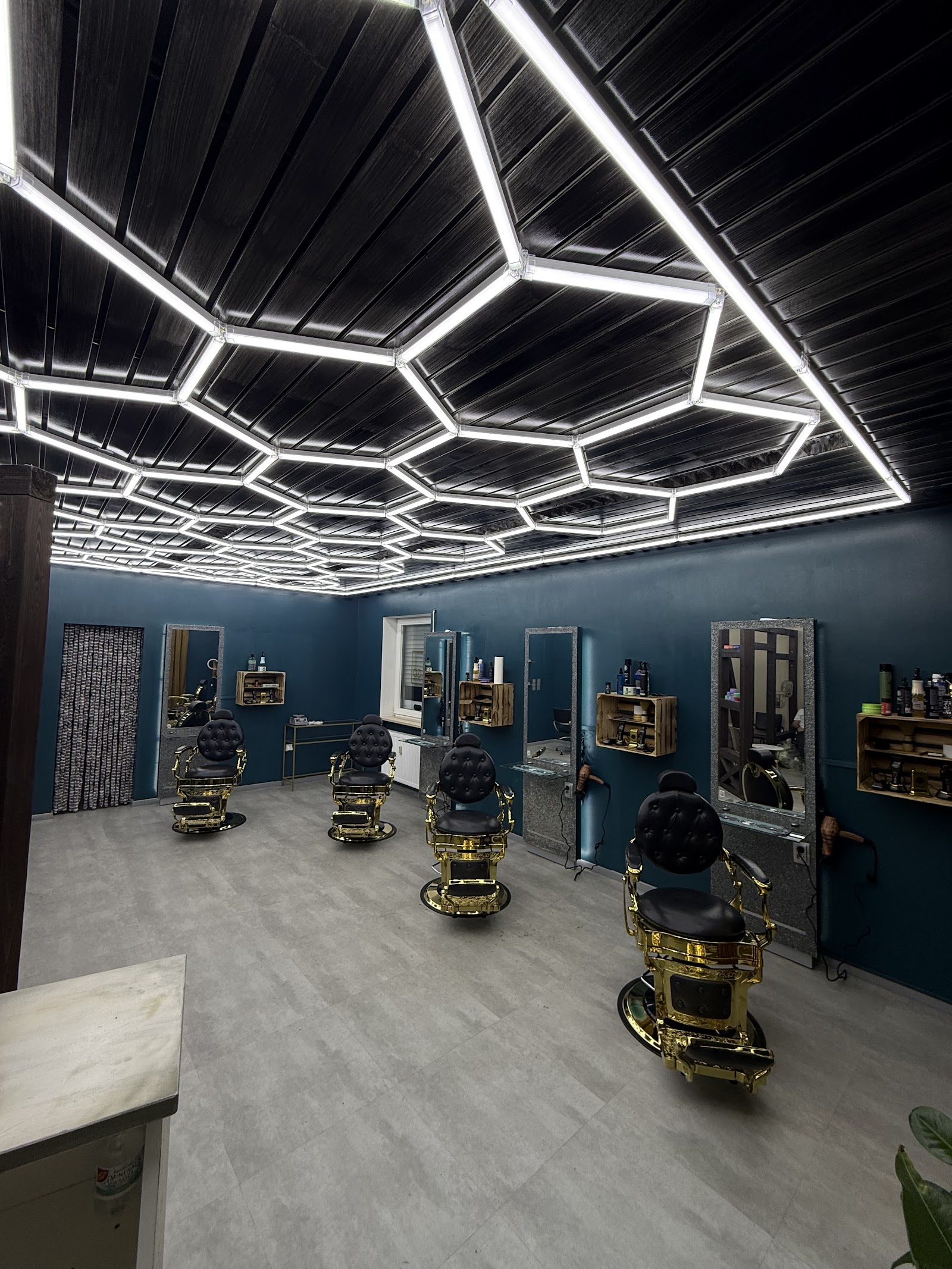 Limbacher Barber & Barberella – Salon-Innenraum in Schwabach