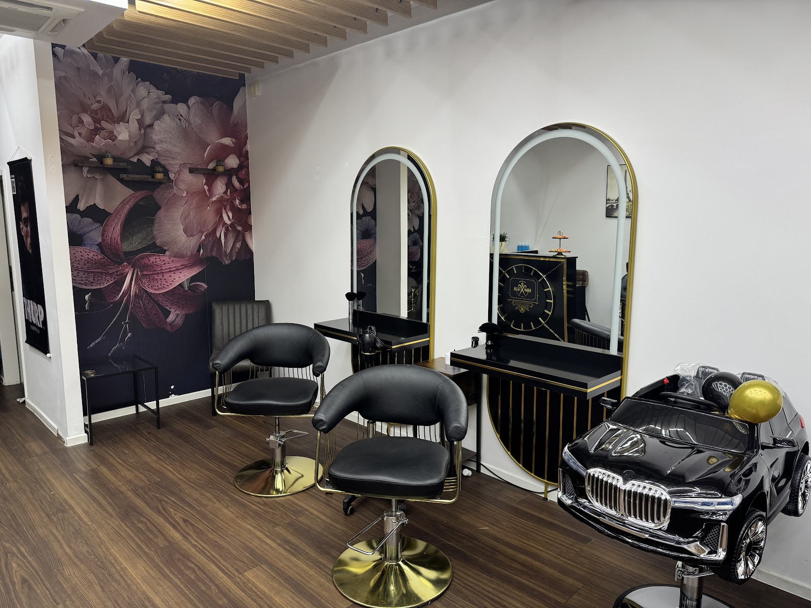 Eleganz Friseursalon – Innenraum in Bocholt