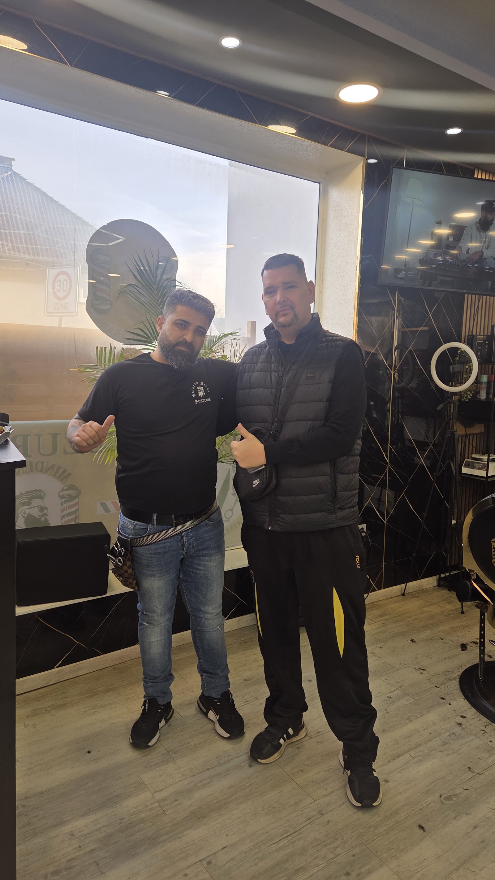 Mindener Friseur Salon – Handwerk Detailaufnahme